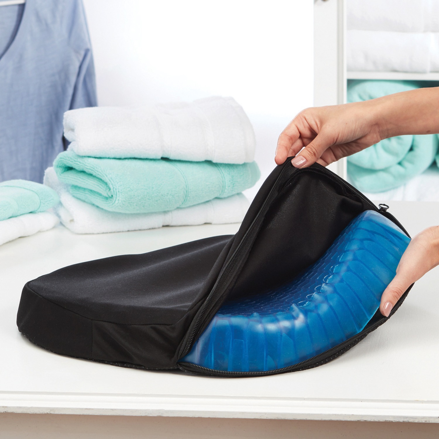 EGG SITTER 本物 Egg Sitter Cushion | Dr. Leonard's