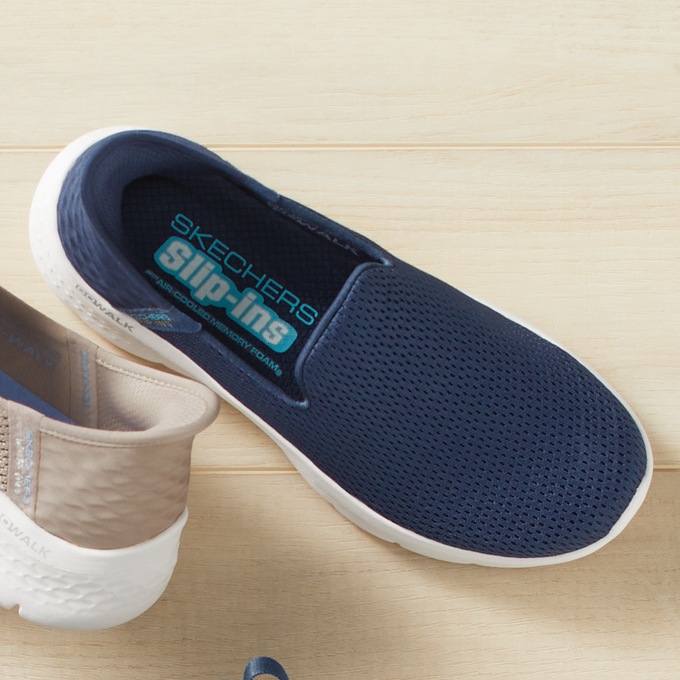 Skechers Women's Slip-ins Gowalk Flex Relish Slip-on, Navy, large