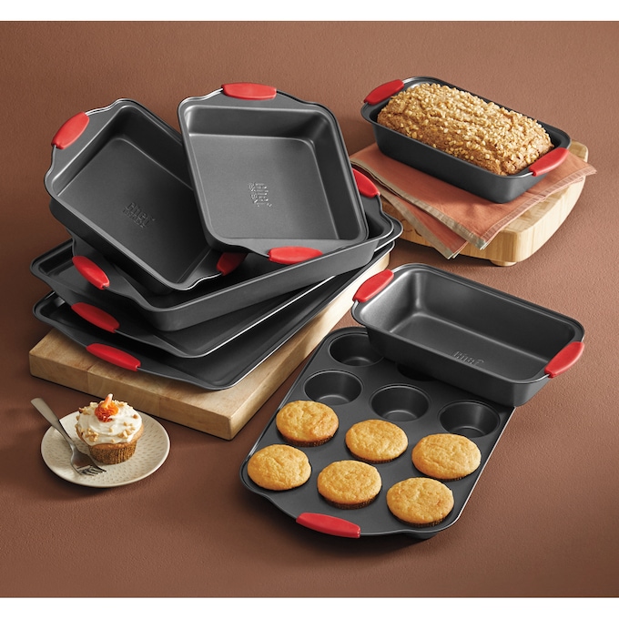 Chef Tested 8-Piece Bakeware Set with Silicone Handles, Red, large